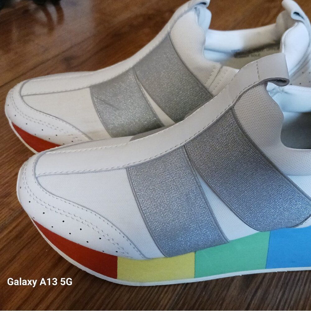 Donald Pliner, Size 7, Rainbow shoe